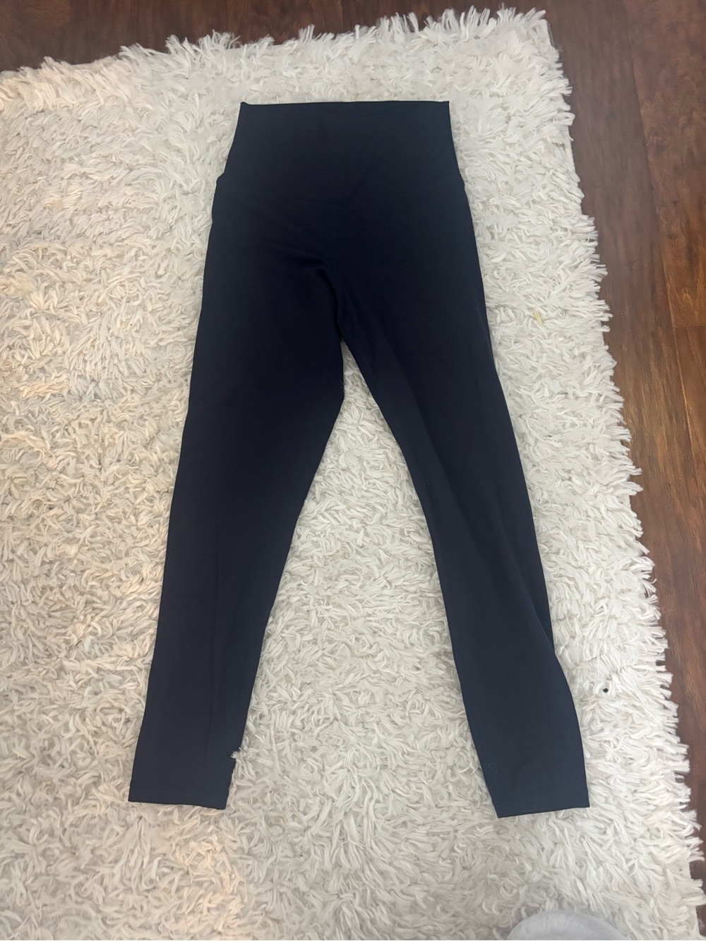 Quince Black High-Waist Leggings